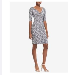 Geometric Print V-neck Dress Wear to Work